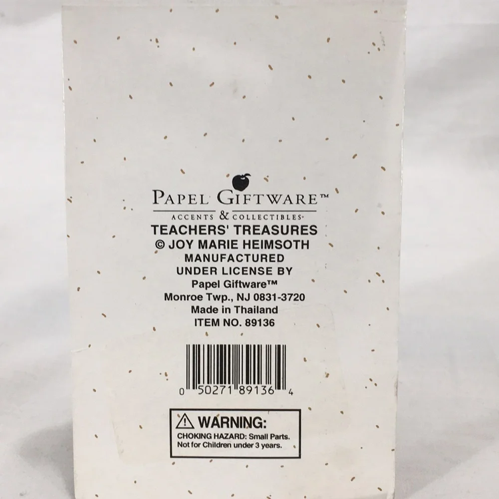 Papel When is Recess? School House Keychain, Red